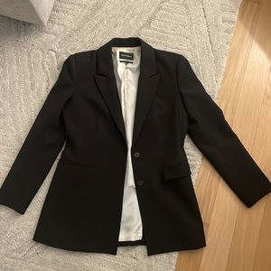 BLACK BLAZER - SOMETHING NAVY